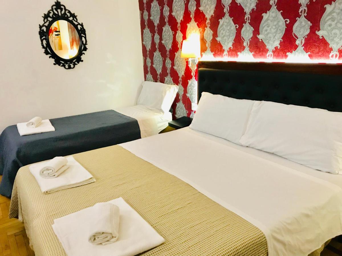 Отель Holiday Rome Termini Экстерьер фото