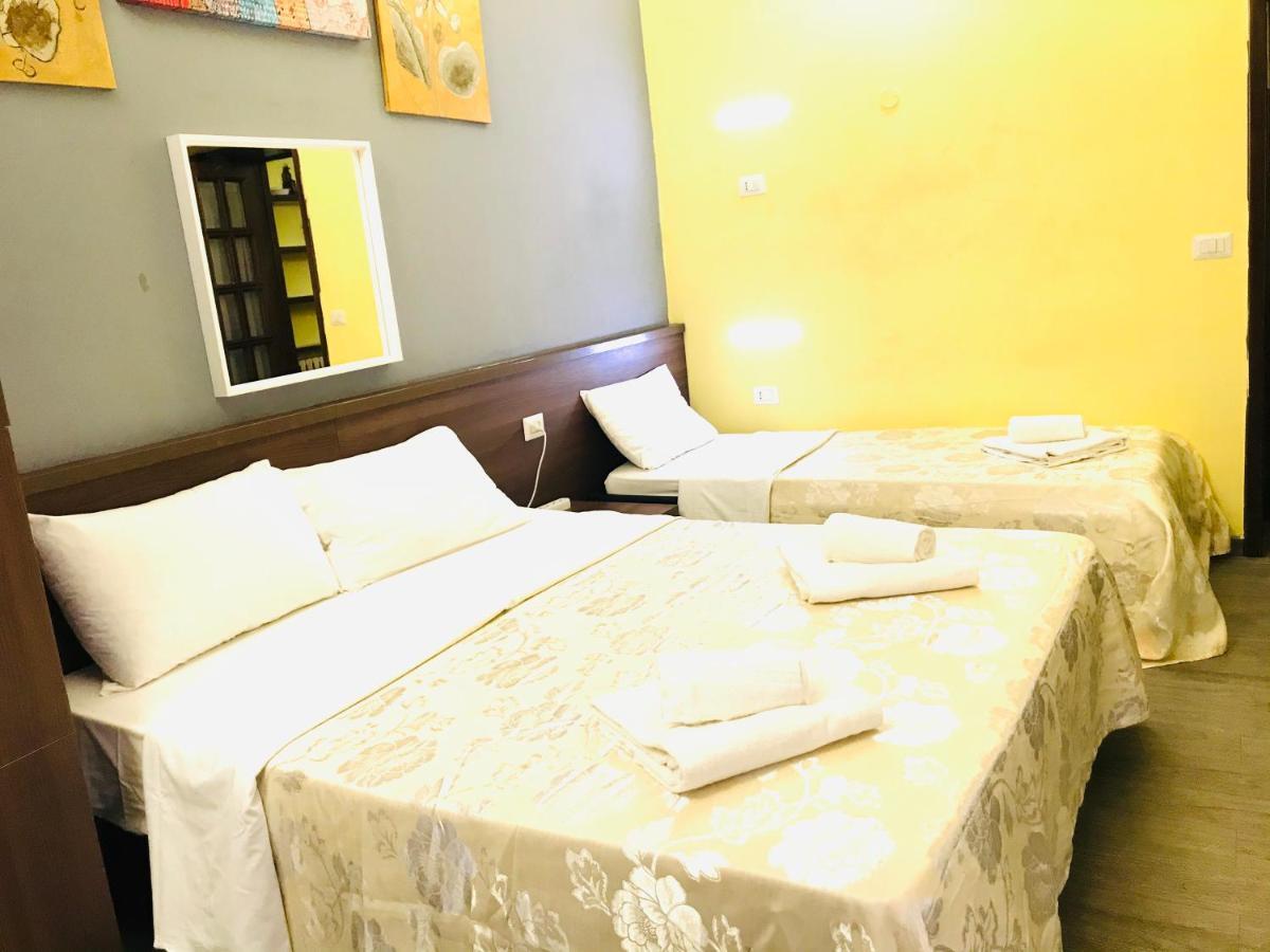 Отель Holiday Rome Termini Экстерьер фото