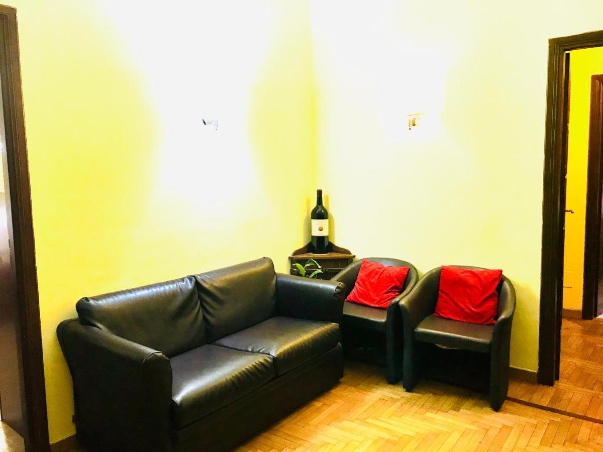 Отель Holiday Rome Termini Экстерьер фото