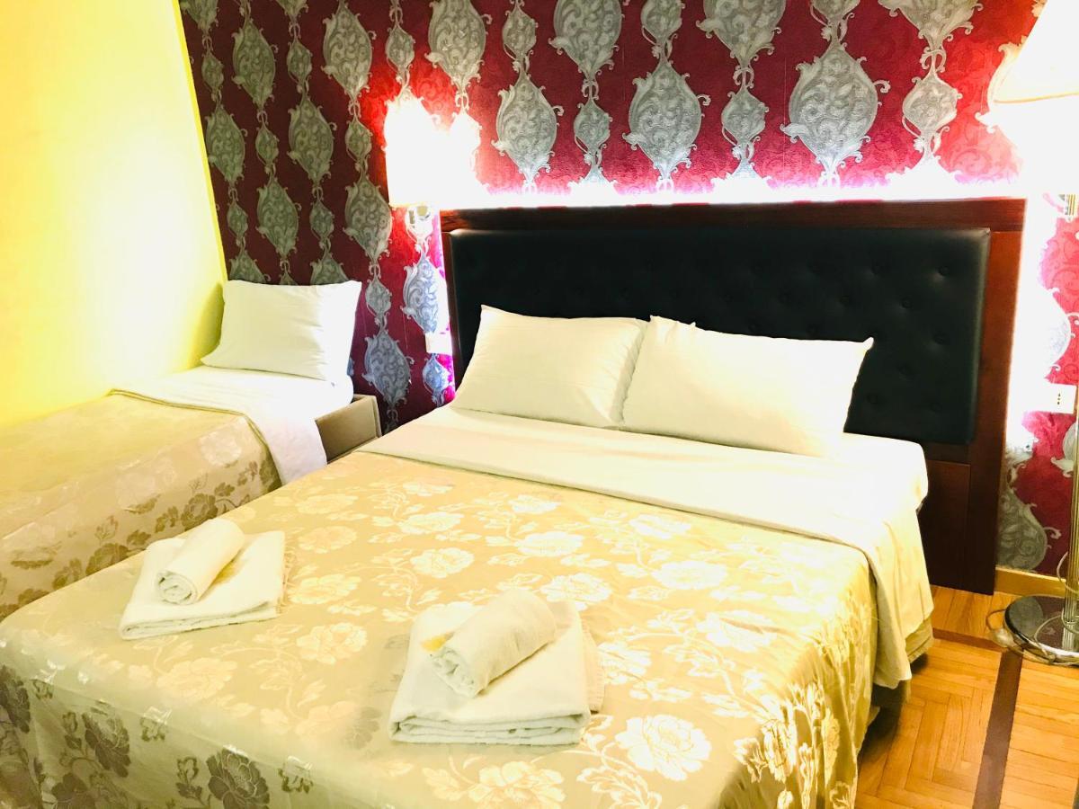 Отель Holiday Rome Termini Экстерьер фото